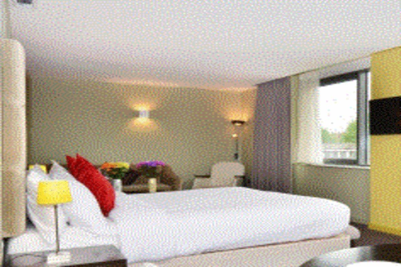 Axiom Park Hotel Лондон Екстериор снимка